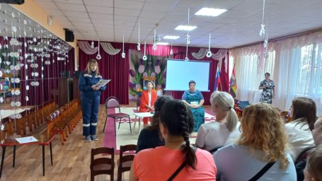 ​Родительское собрание по безопасности в детском саду № 121