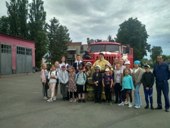  Фатежские школьники побывали в пожарной части Фатежские школьники побывали в пожарной части