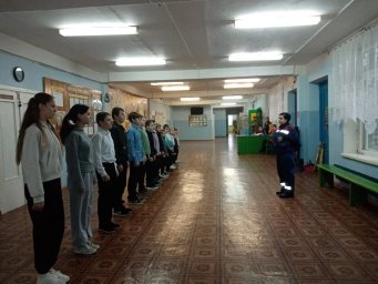 ​Беседа с учениками МКОУ &laquo;Бобровская основная общеобразовательная школа&raquo;