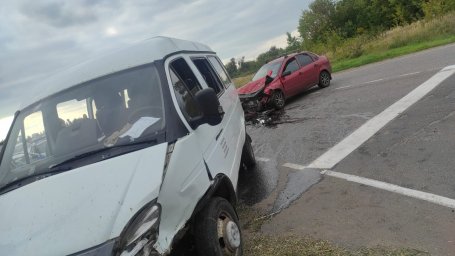 Огнеборцы ПЧ Фатежского района на ликвидации последствий ДТП