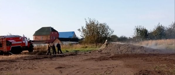Кореневские пожарные ликвидировали возгорание на ул. Святого Серафима Саровского Кореневские пожарные ликвидировали возгорание на ул. Святого Серафима Саровского