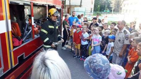 Безопасное лето продолжается: помни главные правила! Безопасное лето продолжается: помни главные правила!