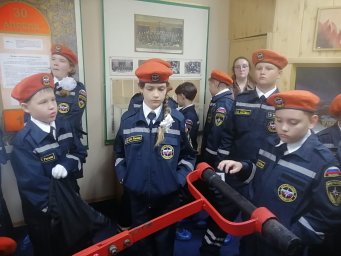 ​Кадеты в Пожарно-спасательном музее