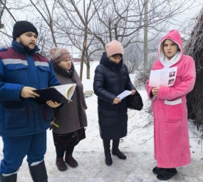 ​Профилактический рейд в д. Нижний Дубовец Медвенского района