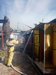 ​В п.Теткино ликвидирован пожар в частном жилом доме