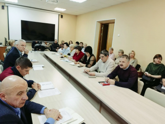 ​Заседание в администрации Фатежского района