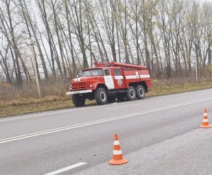 ​Огнеборцы ПЧ Горшеченского района на ликвидации последствий ДТП