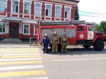 ​Пожарно-тактические занятия в Рыльском районе