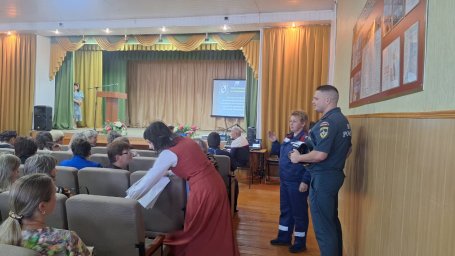 Тимским учителям рассказали о безопасности