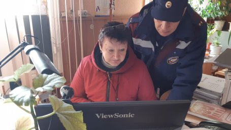 В Хомутовском районе инструктажи и рейды продолжаются В Хомутовском районе инструктажи и рейды продолжаются