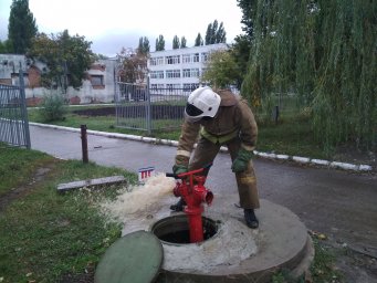 ​Проверка наружного противопожарного водоснабжения в Золотухинском районе
