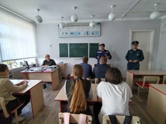 Учения на базе МКОУ СОШ «Кобыльская СОШ» Учения на базе МКОУ СОШ «Кобыльская СОШ»