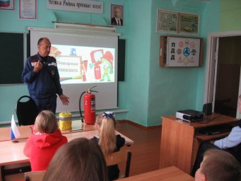 ​Беседы по пожарной безопасности в школах Обоянского района