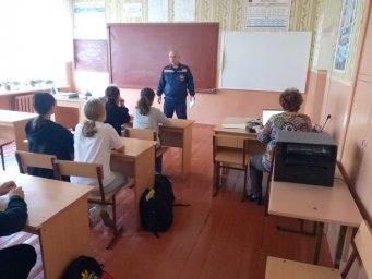 ​Профилактическая работа Кореневских огнеборцев