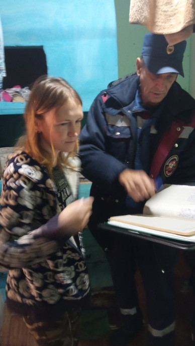 ​Профилактический рейд в деревнях Золотухинского района