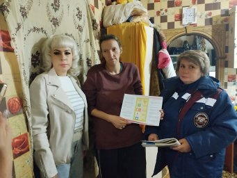 ​Профилактика пожаров в многодетных семьях: рейд в Советском районе Курской области