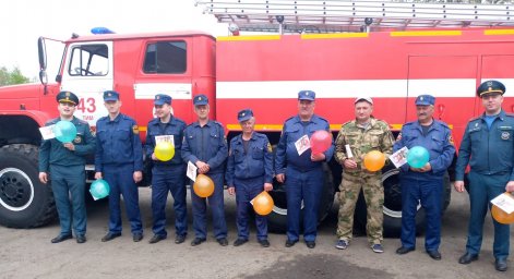 Поздравление в ПЧ №43 Тимского района Поздравление в ПЧ №43 Тимского района
