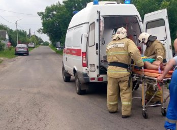 ДТП в п. Медвенка на ул. Чепцова ДТП в п. Медвенка на ул. Чепцова