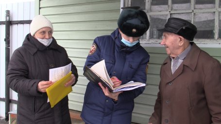Старшие населенных пунктов помогают огнеборцам  Медвенского района предупреждать пожары